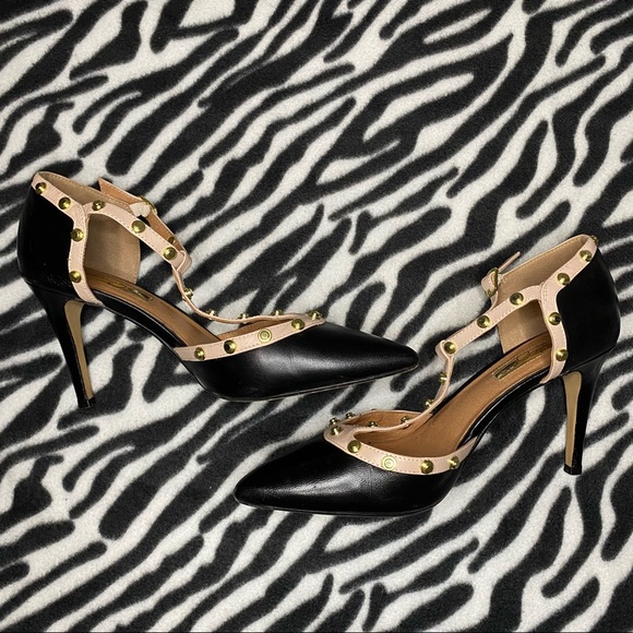 Black/Tan Genuine Leather T-Strap Heels With Gold Details - Picture 2 of 4